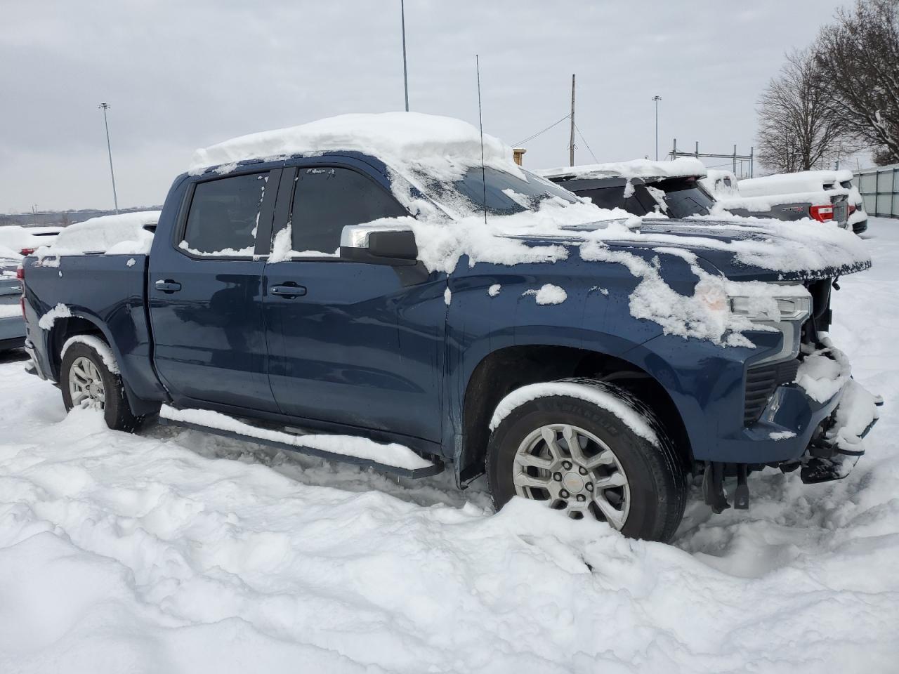 2023 CHEVROLET SILVERADO - Фото 4