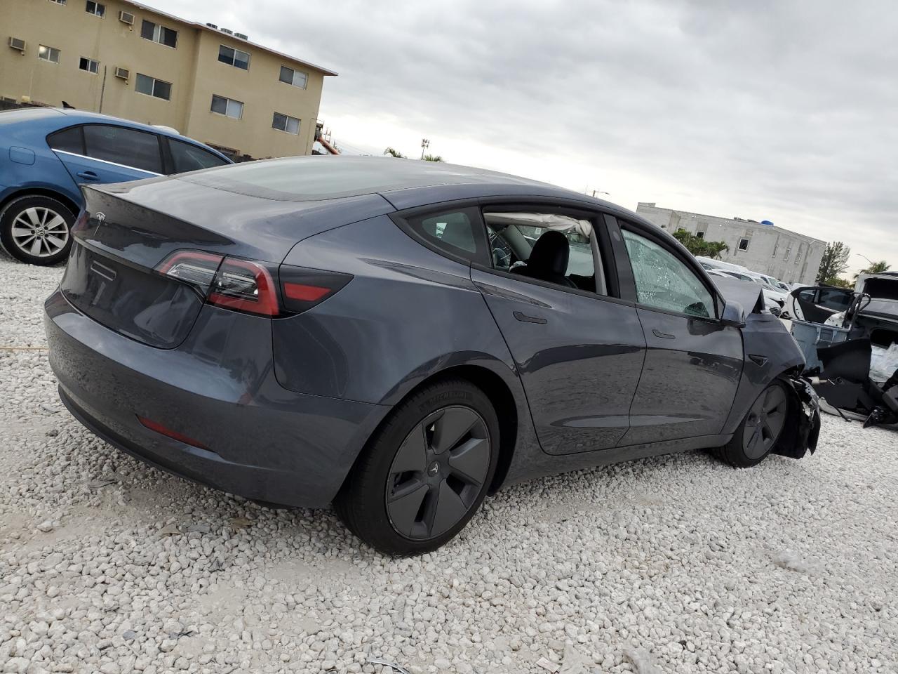 2023 TESLA MODEL 3 - Image 3