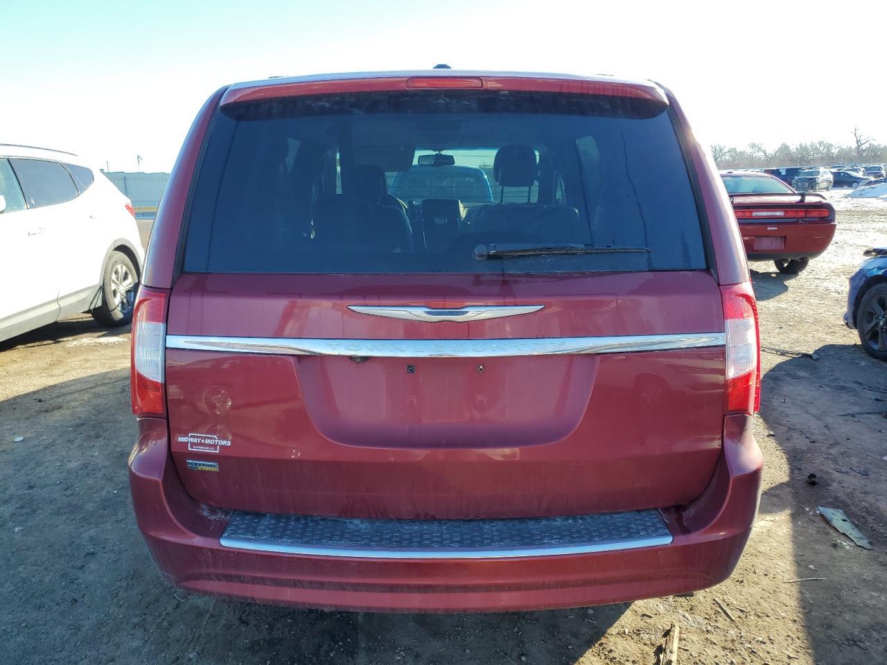 2014 CHRYSLER TOWN & COU - Фото 6