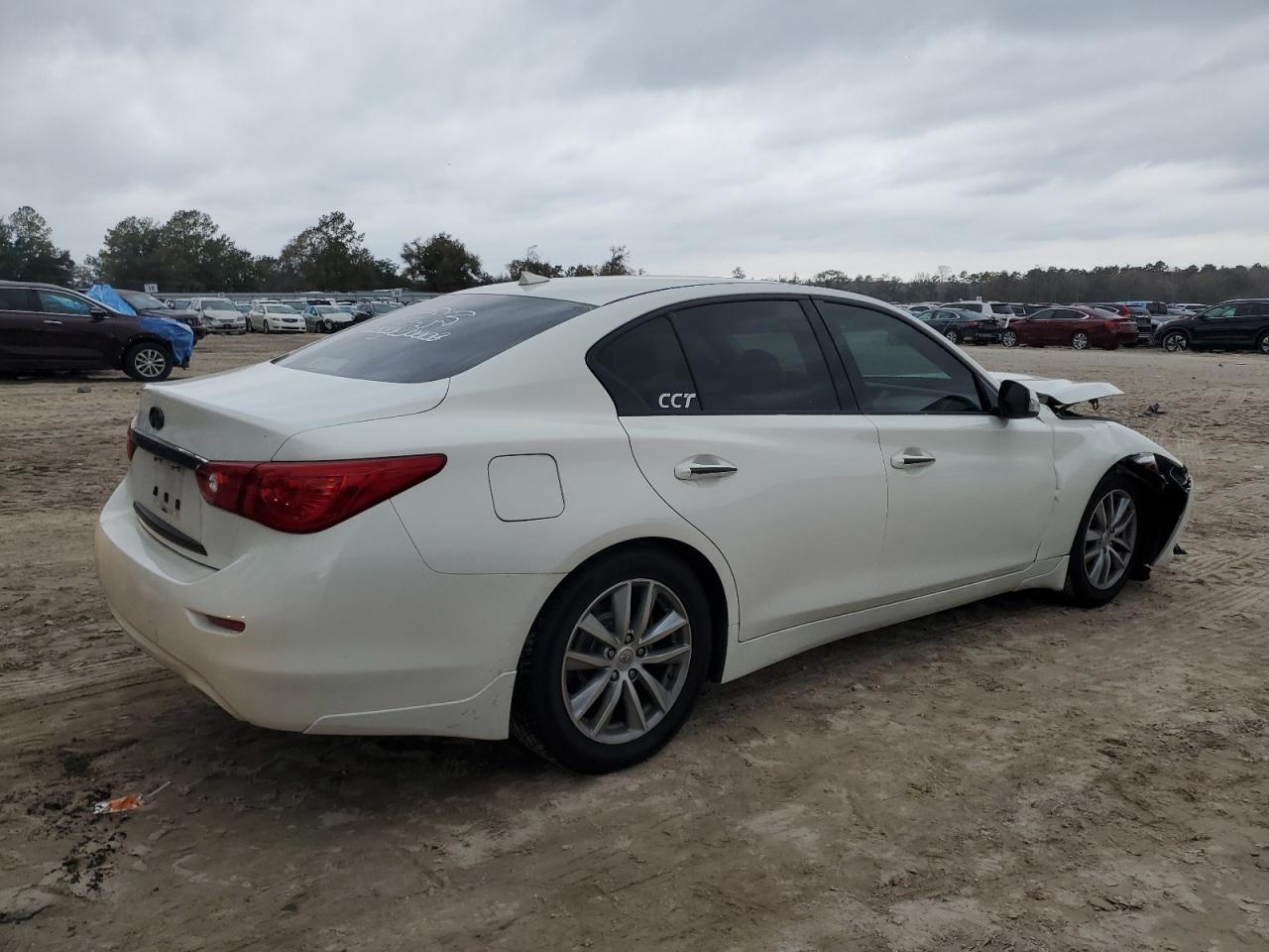 2015 INFINITI Q50 BASE - Фото 3