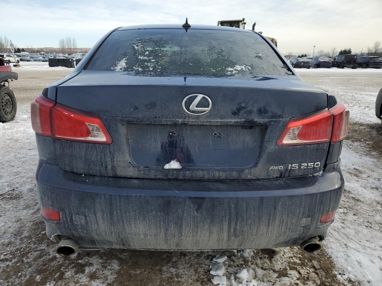 2011 LEXUS IS 250 - Image 6