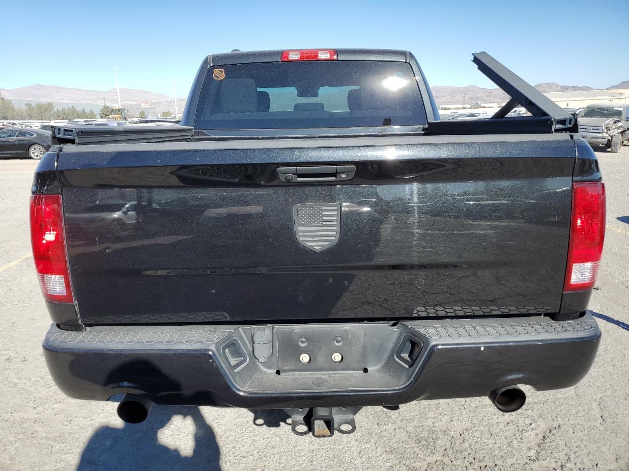 2017 RAM 1500 ST - Image 6