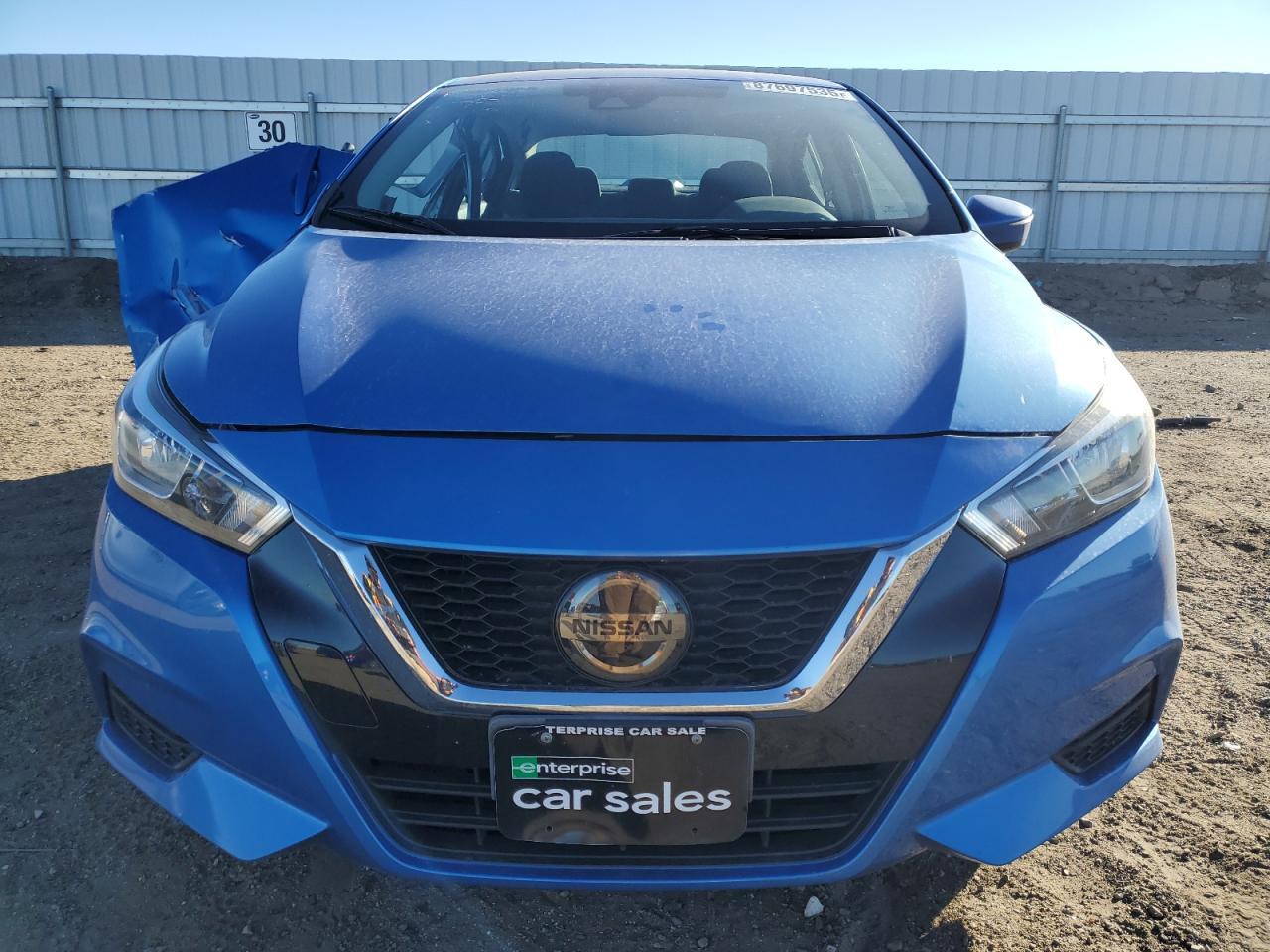 2021 NISSAN VERSA SV - Фото 5