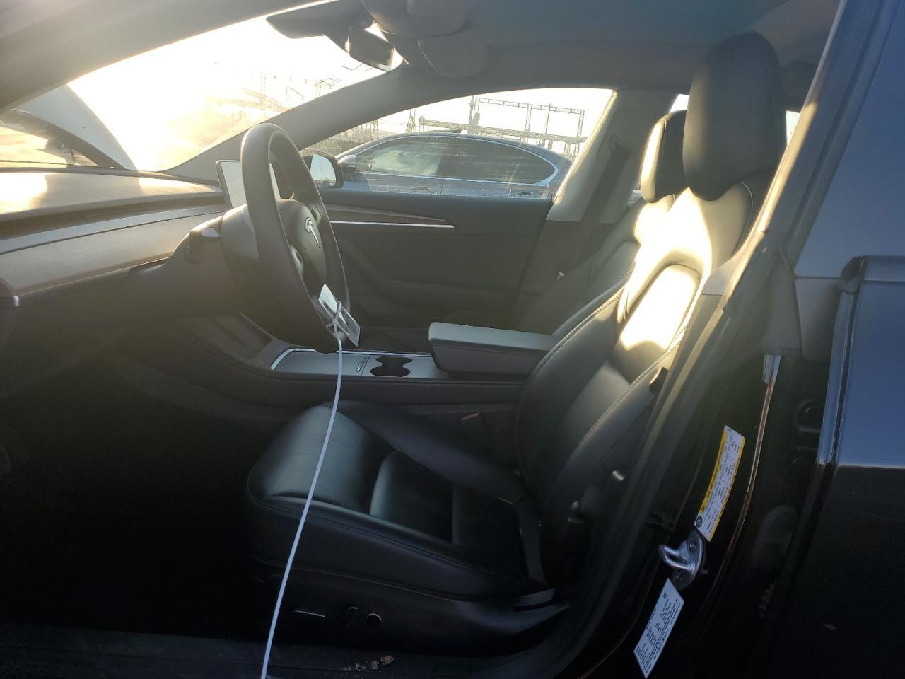 2022 TESLA MODEL 3 - Image 7
