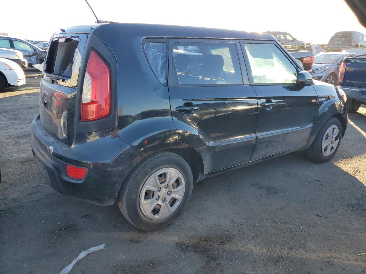 2013 KIA SOUL - Image 3