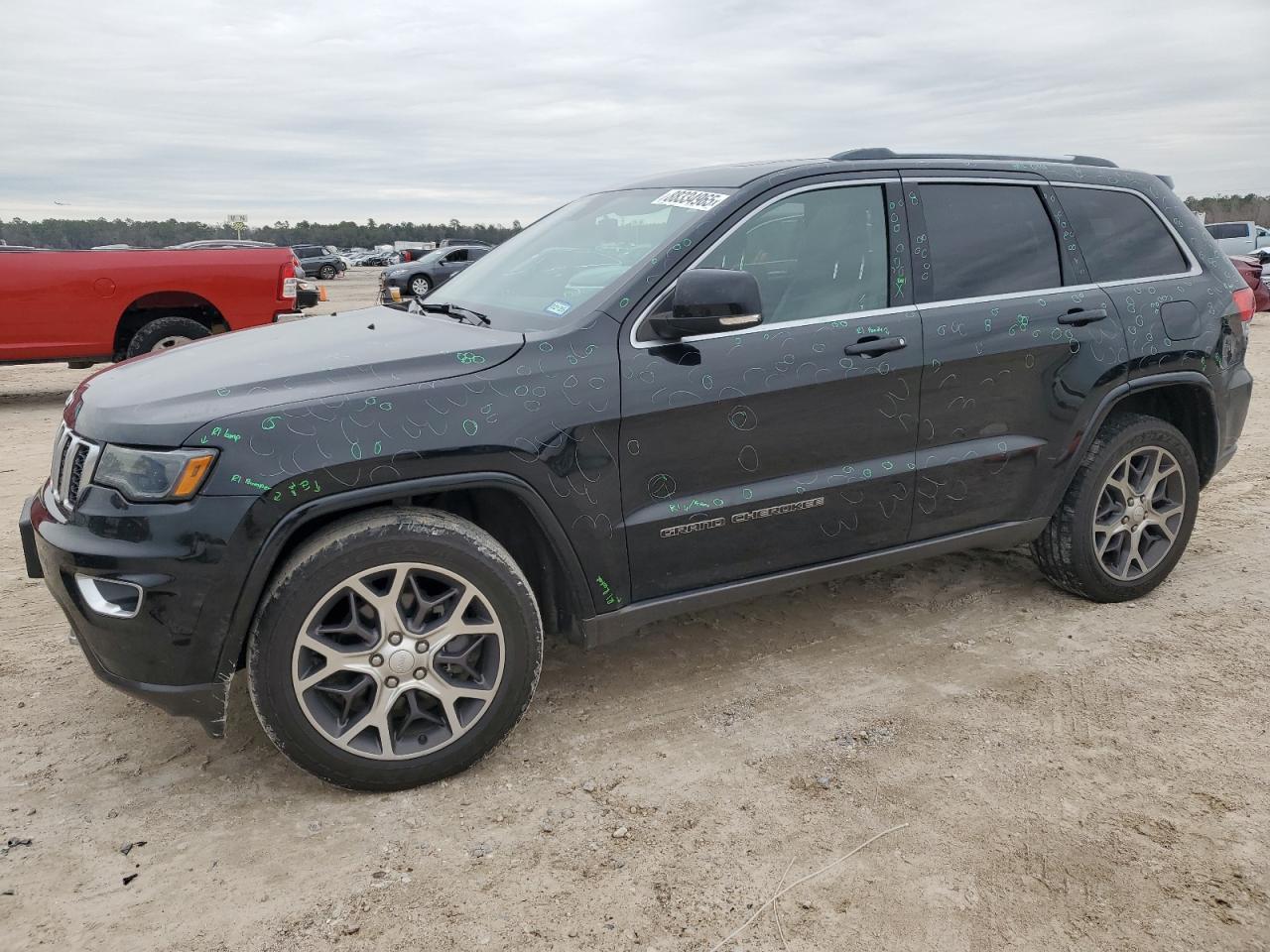 2018 JEEP GRAND CHER