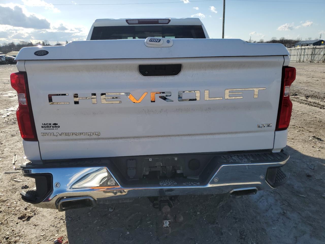 2019 CHEVROLET SILVERADO - Фото 6