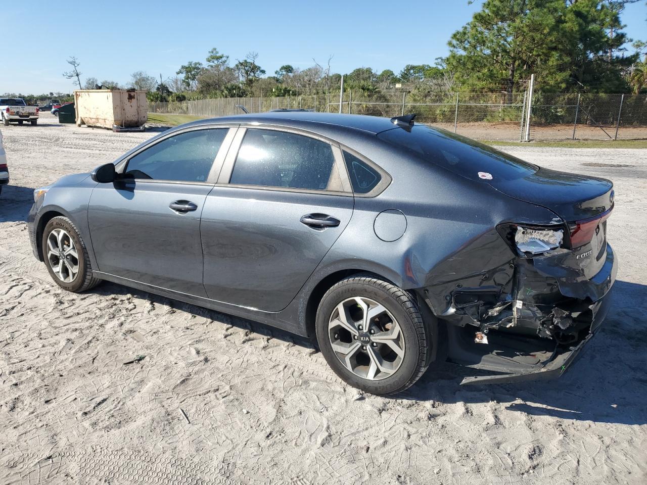 2021 KIA FORTE FE - Фото 2