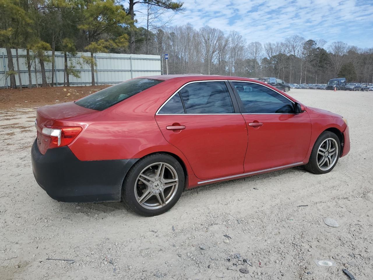 2013 TOYOTA CAMRY L - Image 3