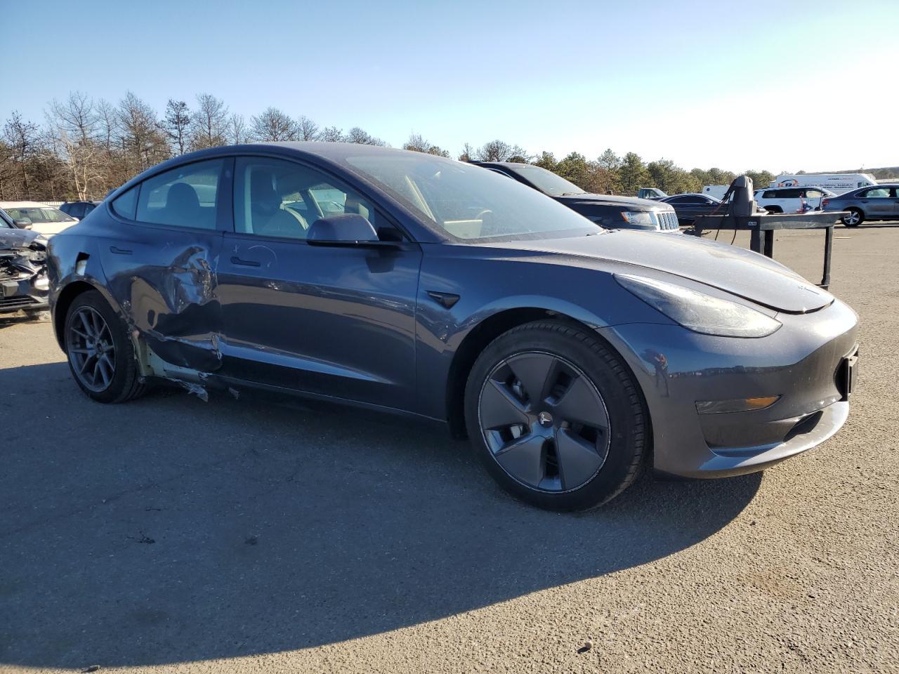 2023 TESLA MODEL 3 - Фото 4