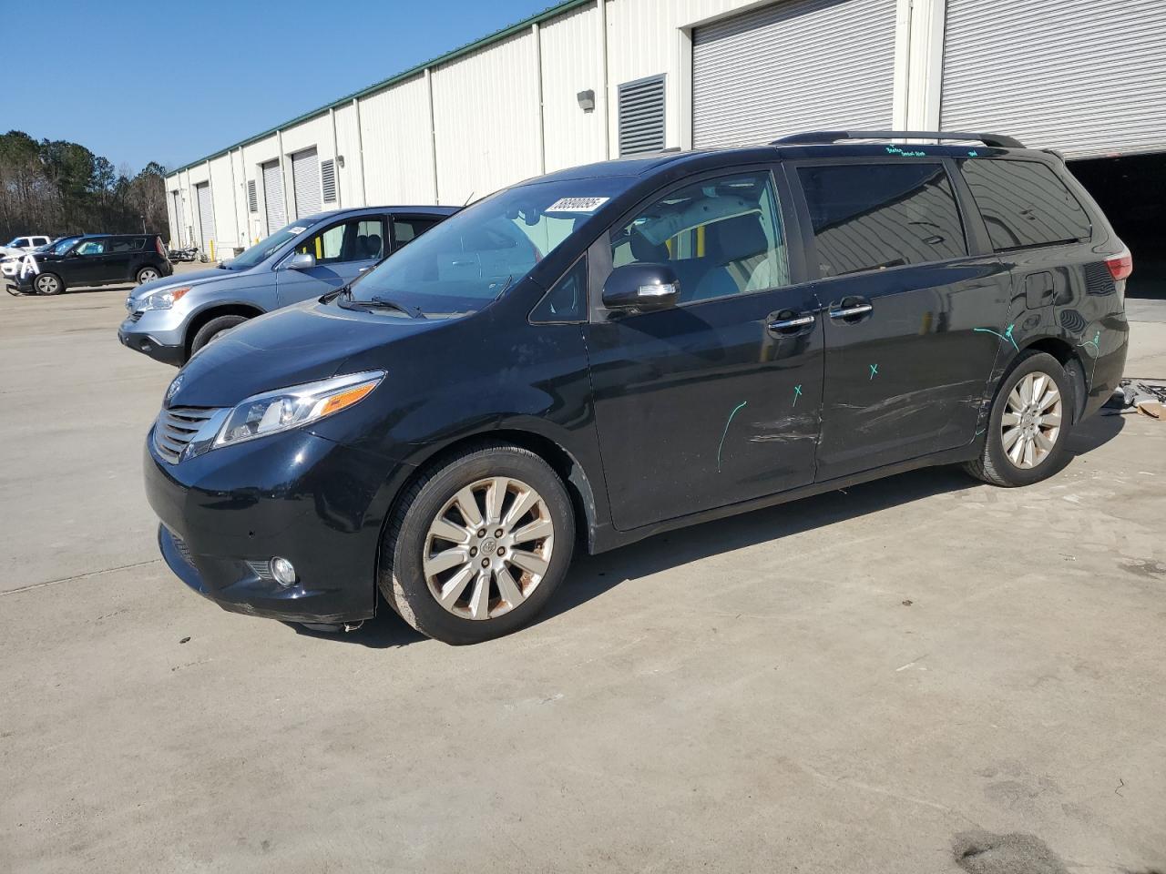 2015 TOYOTA SIENNA XLE