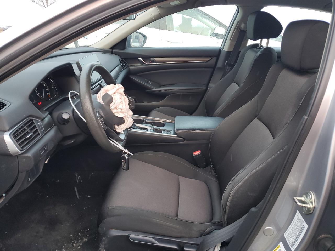 2018 HONDA ACCORD LX - Image 7