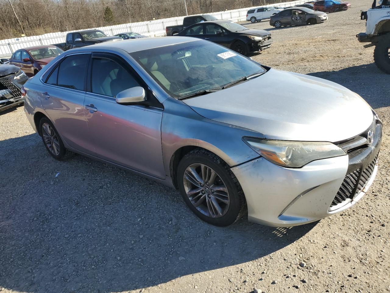 2015 TOYOTA CAMRY LE - Image 4