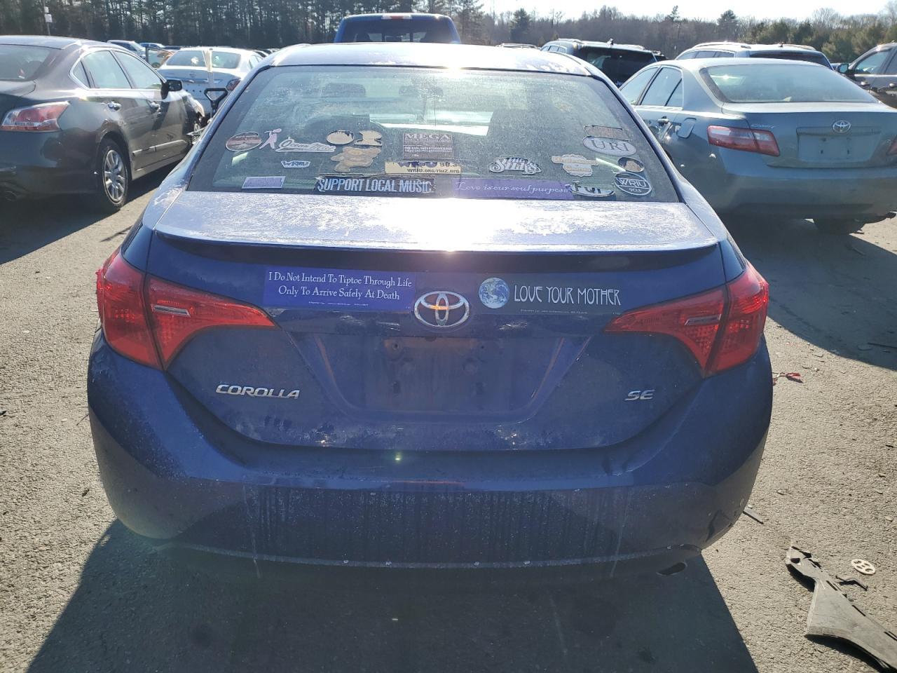 2019 TOYOTA COROLLA L - Image 6
