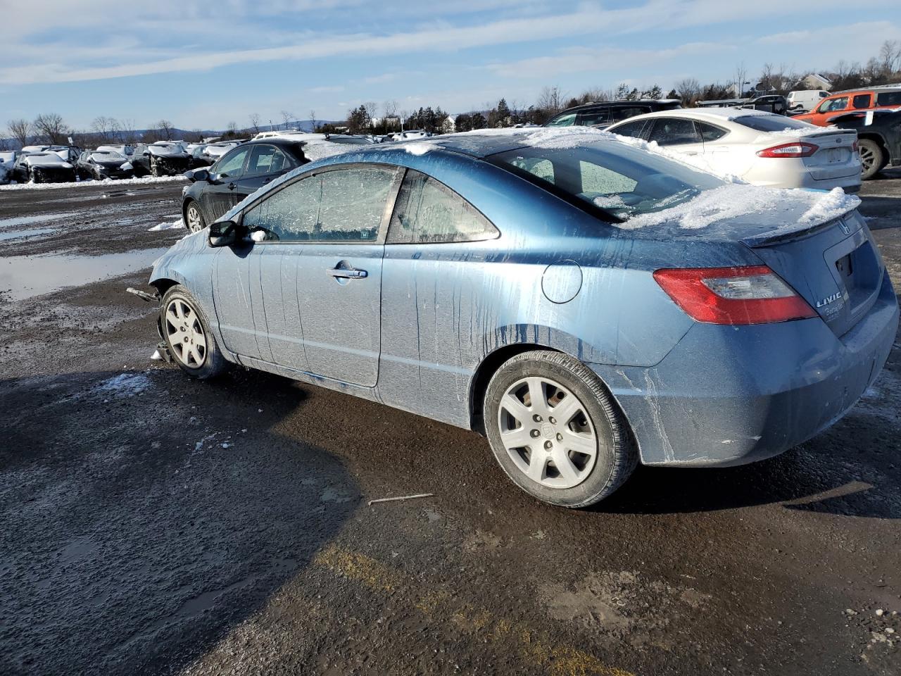 2011 HONDA CIVIC LX - Image 2