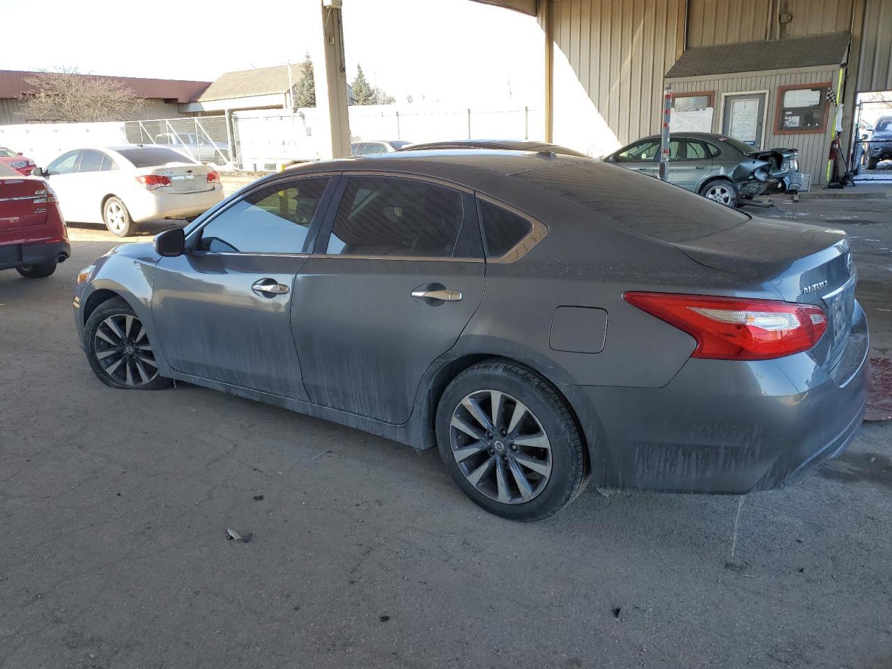 2017 NISSAN ALTIMA 2.5 - Фото 2