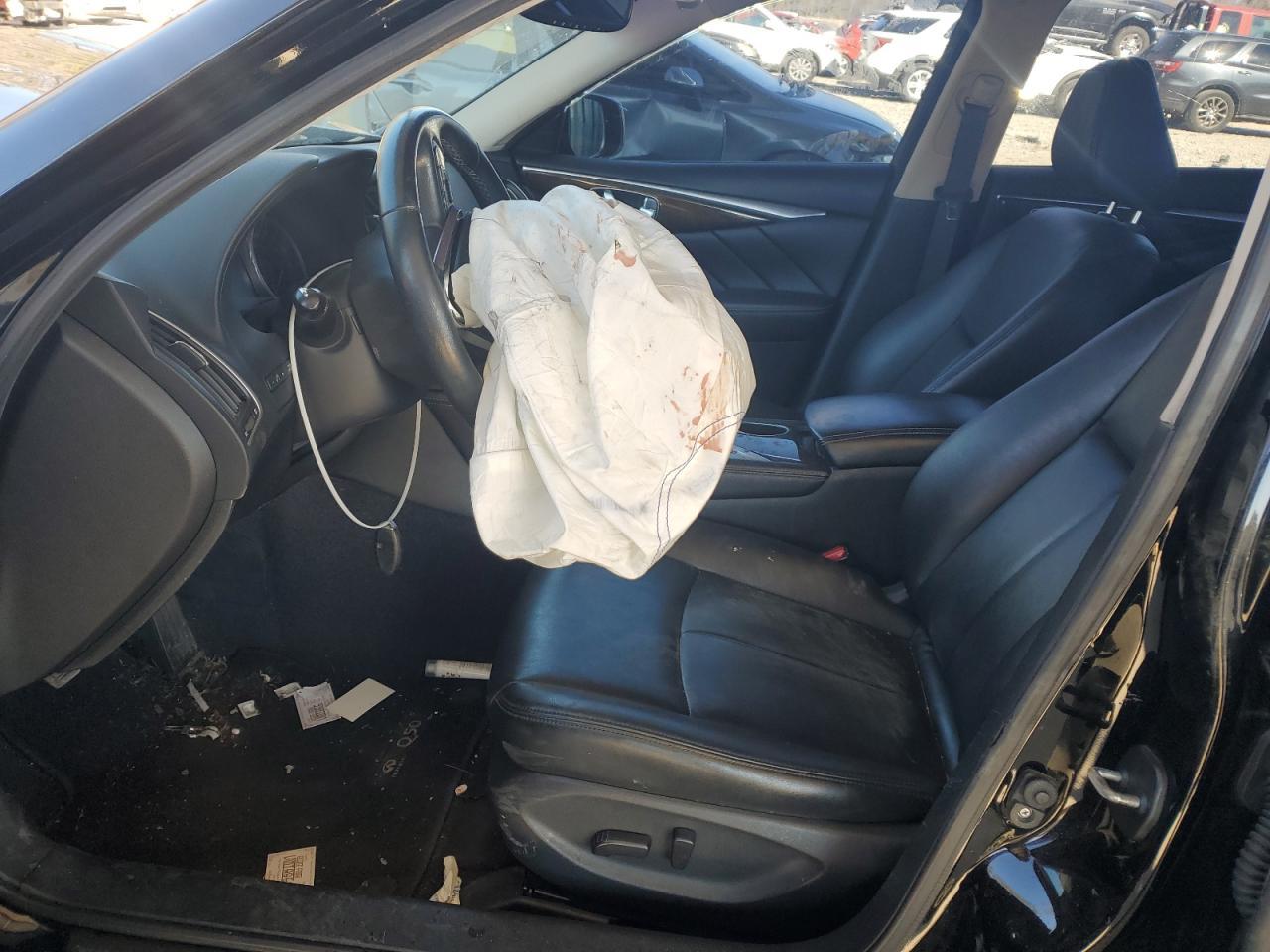 2018 INFINITI Q50 LUXE - Фото 7
