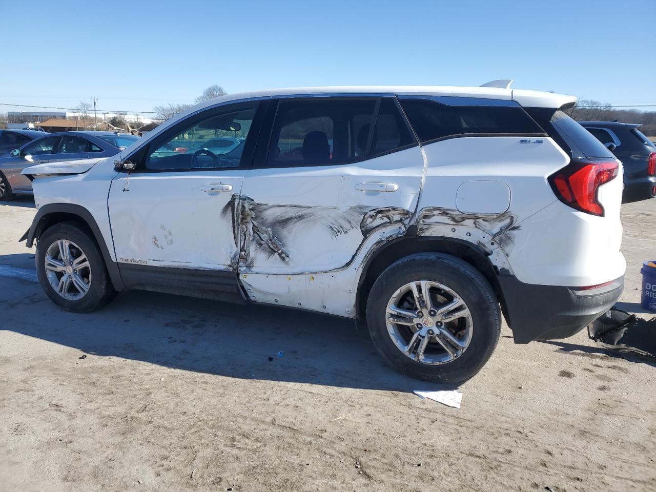 2018 GMC TERRAIN SL - Image 2