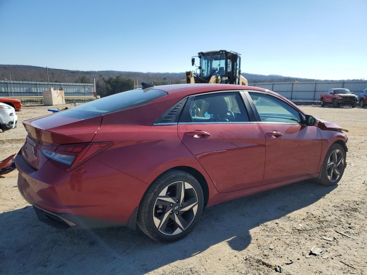 2022 HYUNDAI ELANTRA SE - Фото 3