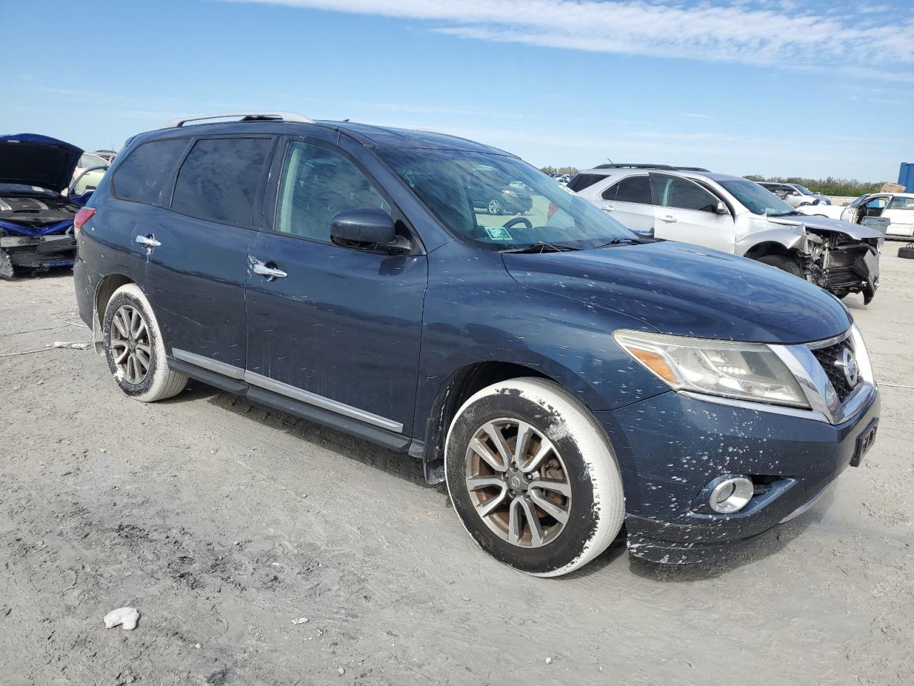 2013 NISSAN PATHFINDER - Фото 4
