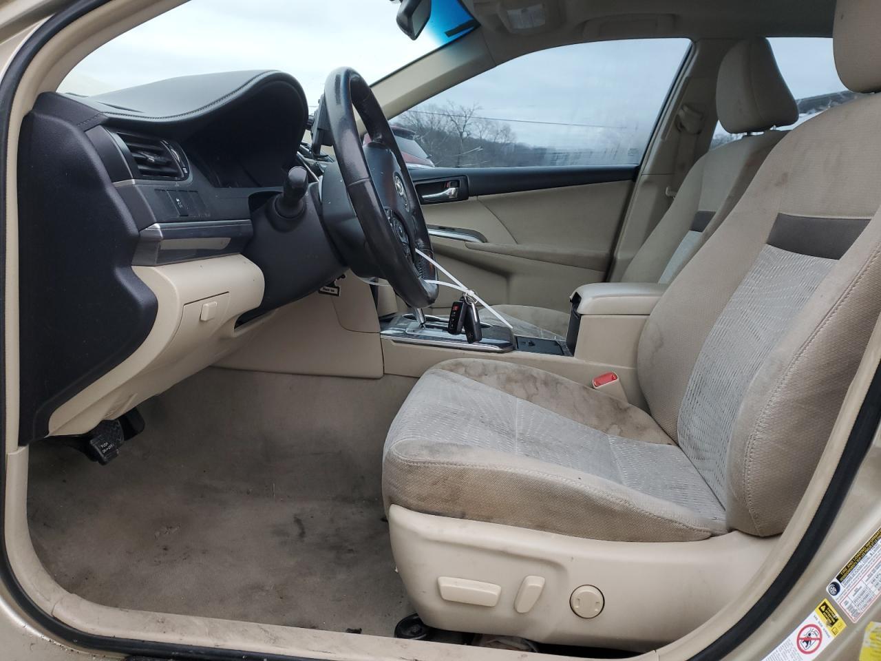 2012 TOYOTA CAMRY HYBR - Фото 7