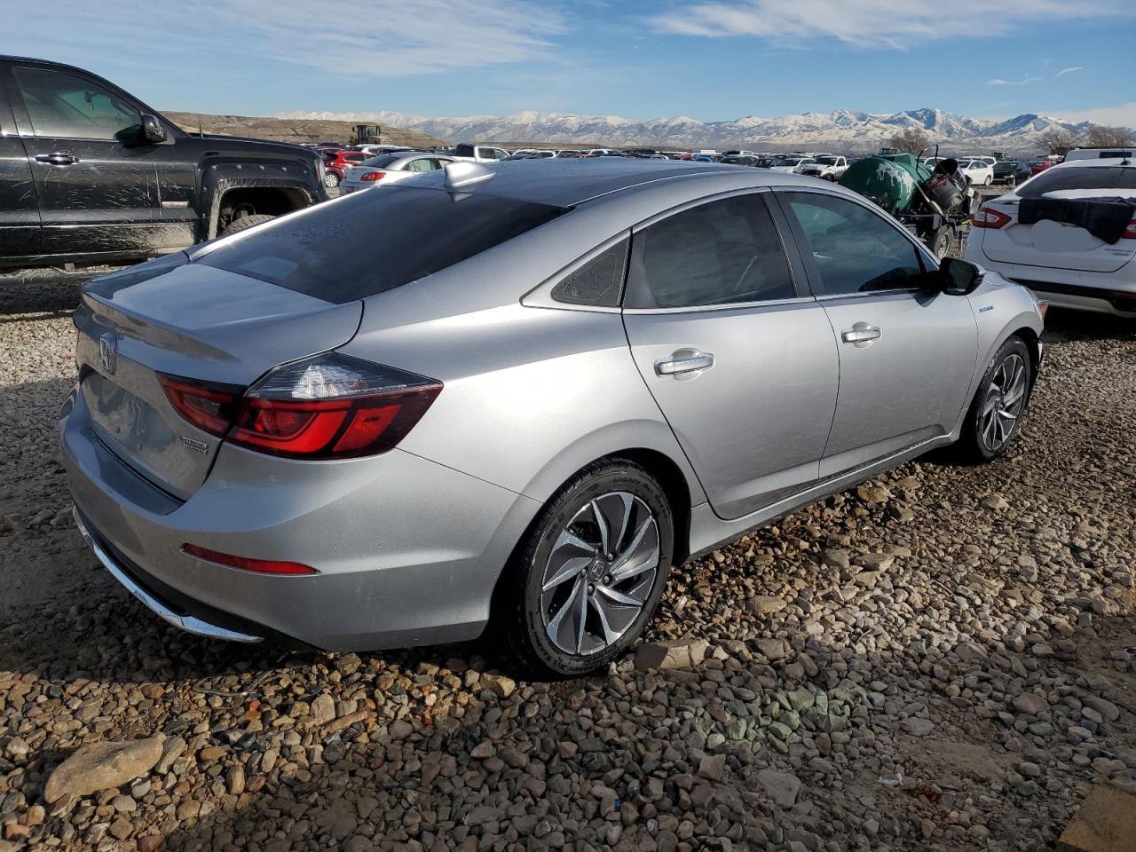 2022 HONDA INSIGHT TO - Фото 3