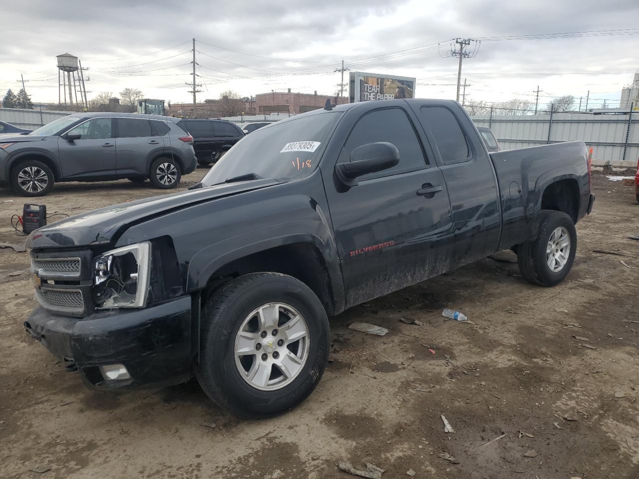 2013 CHEVROLET SILVERADO