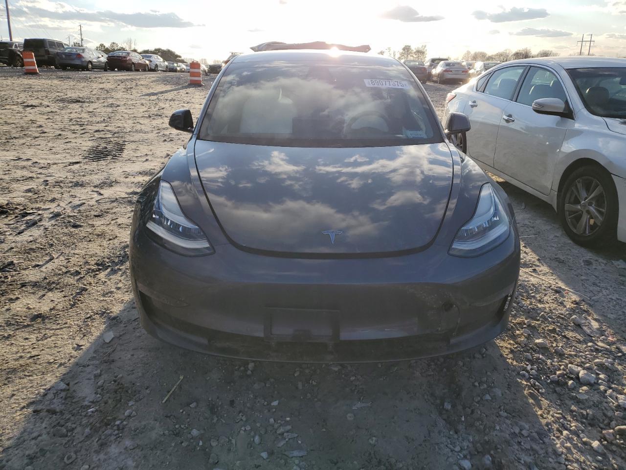 2019 TESLA MODEL 3 - Фото 5