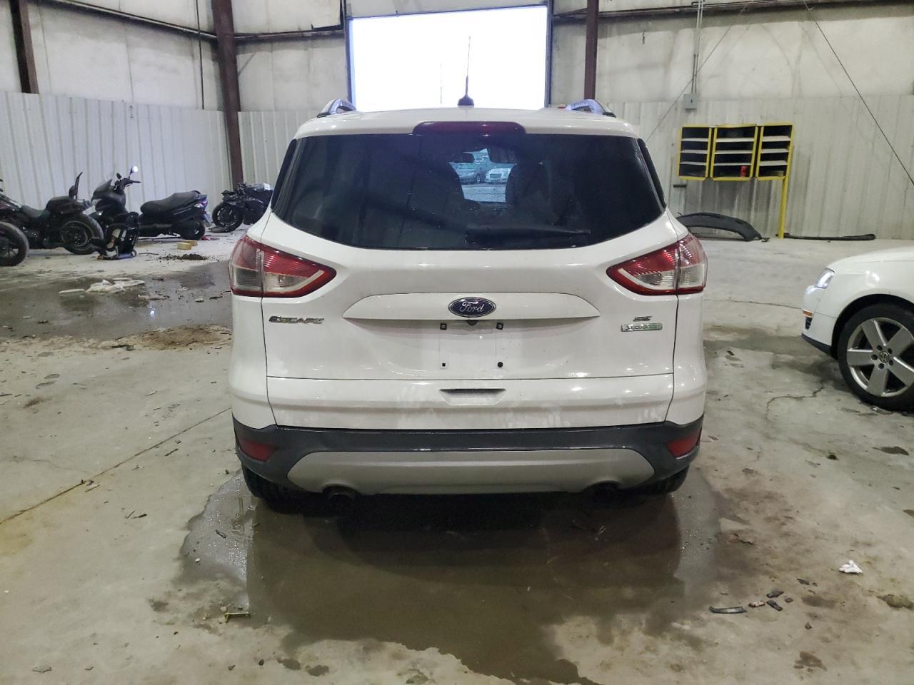 2015 FORD ESCAPE SE - Image 6