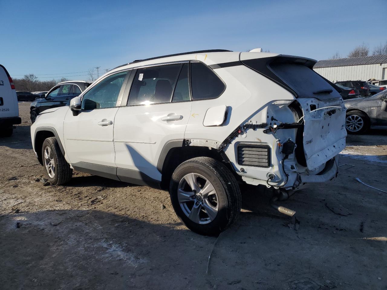2022 TOYOTA RAV4 XLE - Image 2