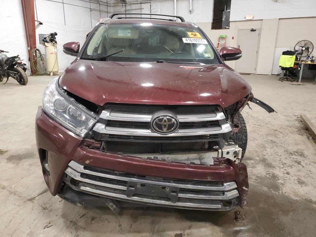 2018 TOYOTA HIGHLANDER - Image 5