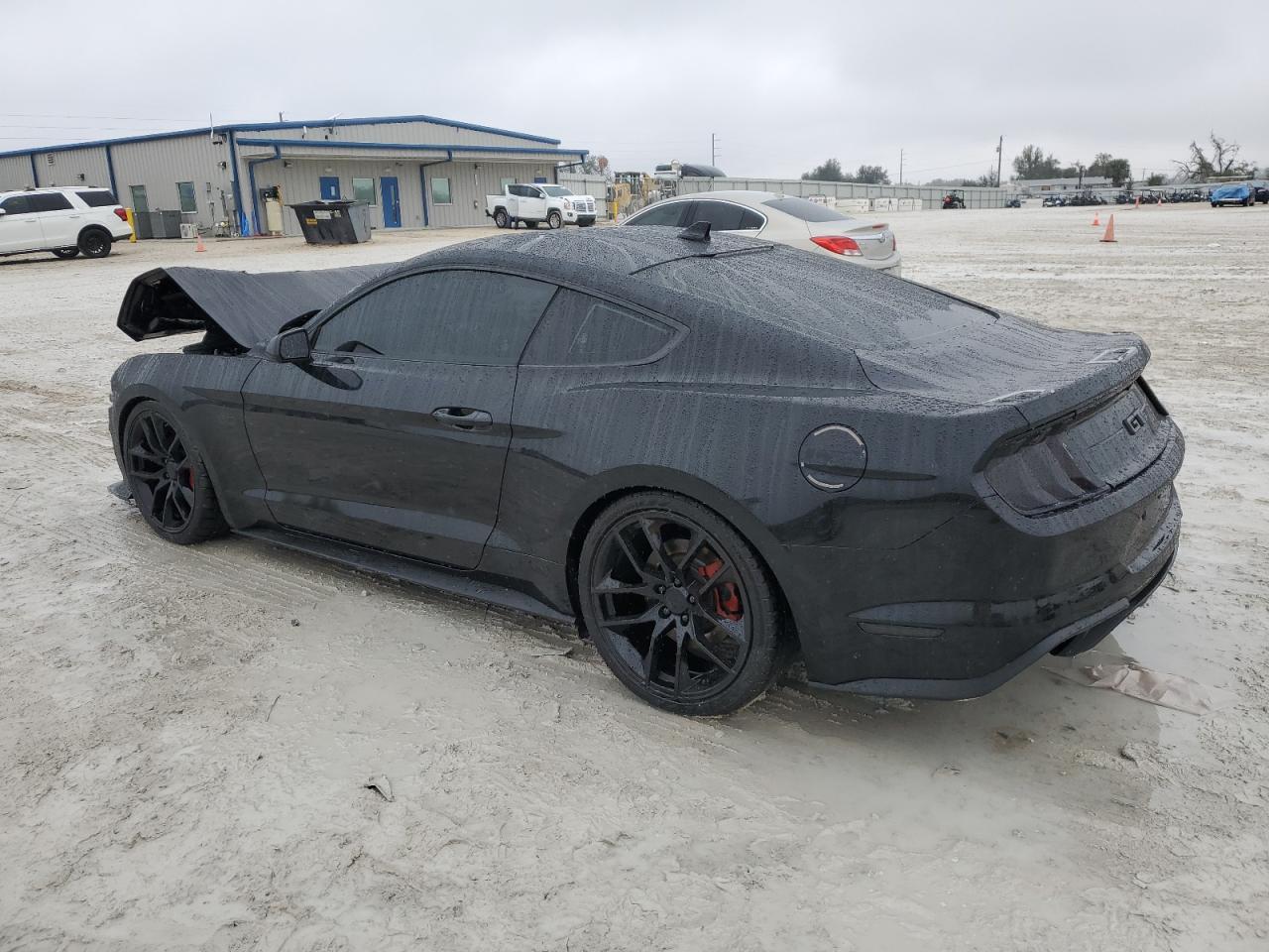 2021 FORD MUSTANG GT - Image 2