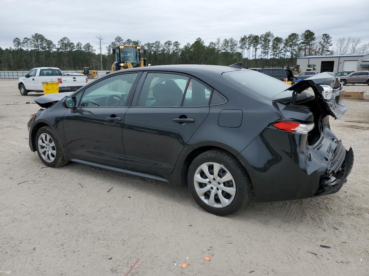 2020 TOYOTA COROLLA LE - Image 2