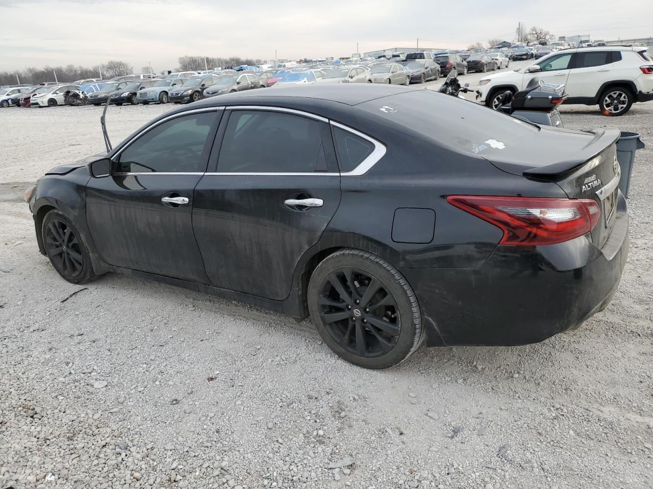 2017 NISSAN ALTIMA 2.5 - Фото 2