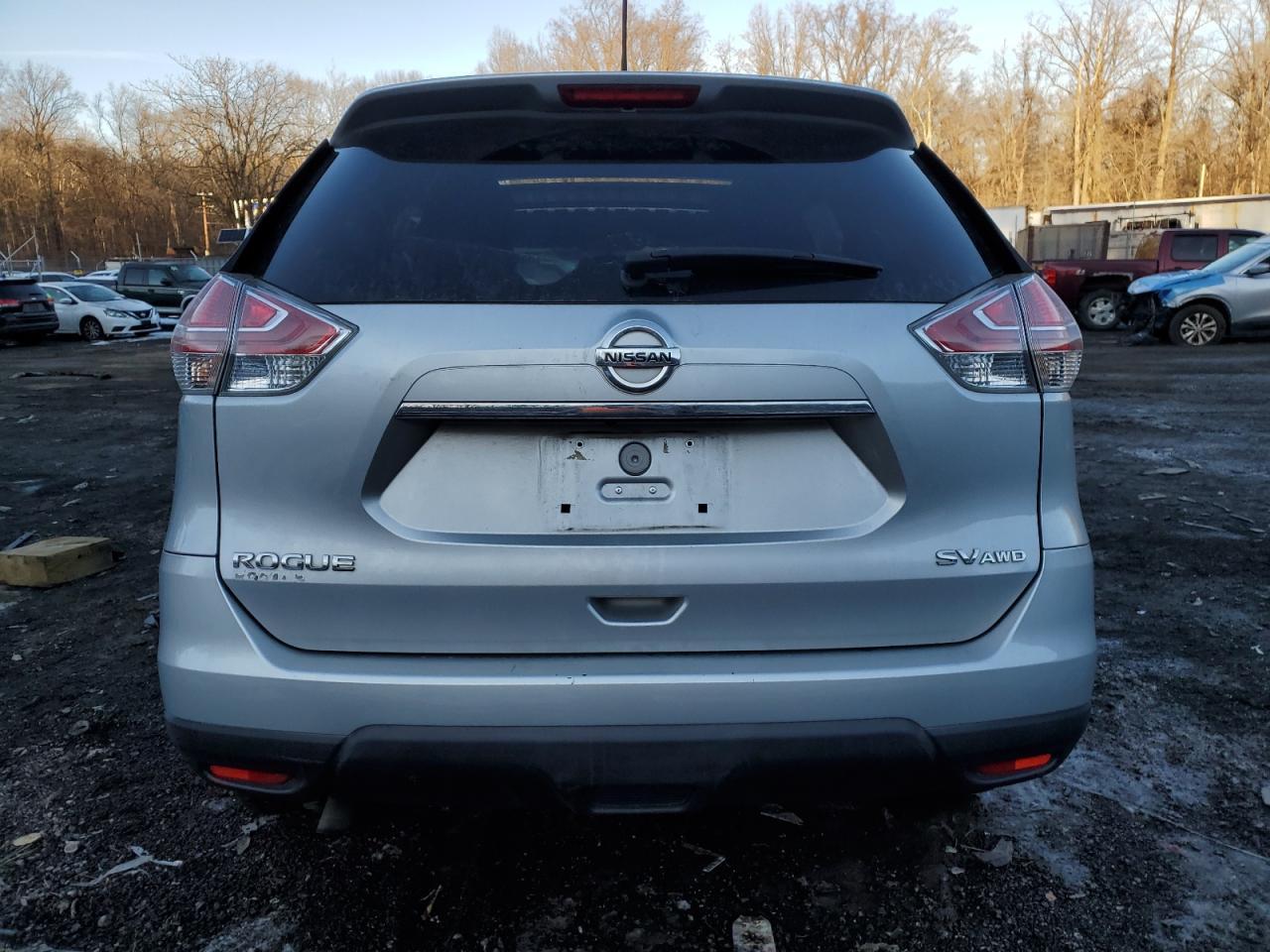 2015 NISSAN ROGUE S - Фото 6