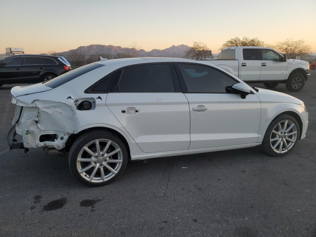 2016 AUDI A3 PREMIUM - Фото 3