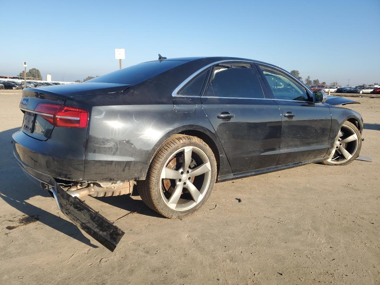 2015 AUDI S8 QUATTRO - Фото 3