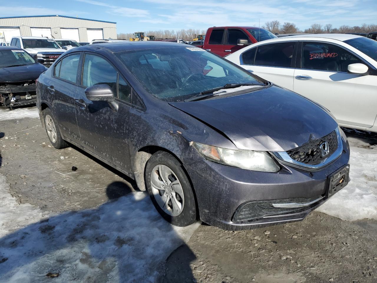 2015 HONDA CIVIC LX - Image 4