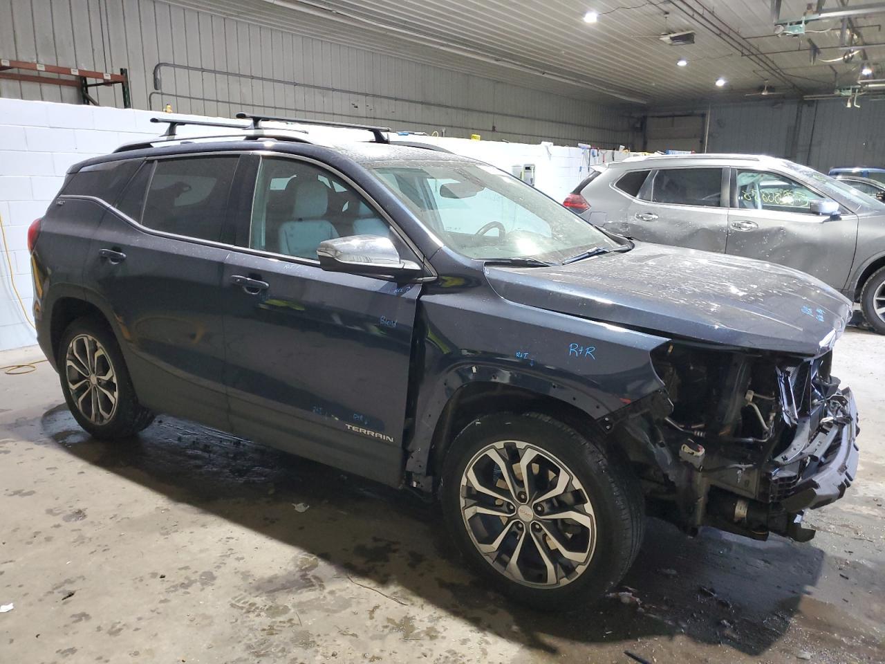 2018 GMC TERRAIN SL - Image 4