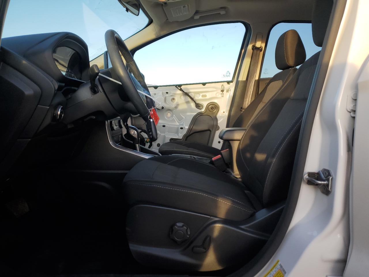 2020 FORD ECOSPORT S - Фото 7