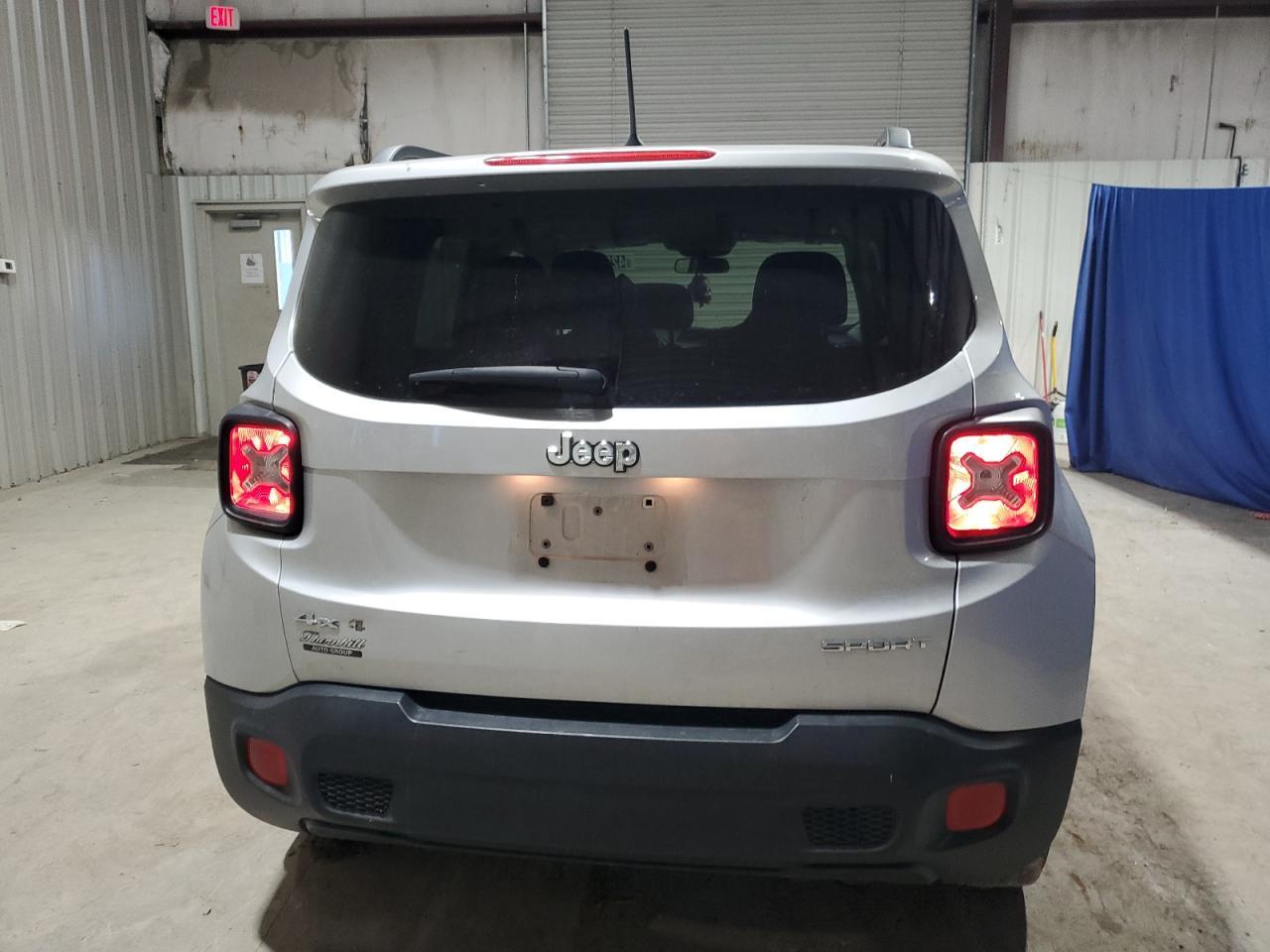 2017 JEEP RENEGADE S - Фото 6