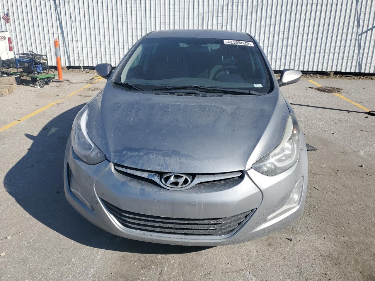 2015 HYUNDAI ELANTRA SE - Фото 5