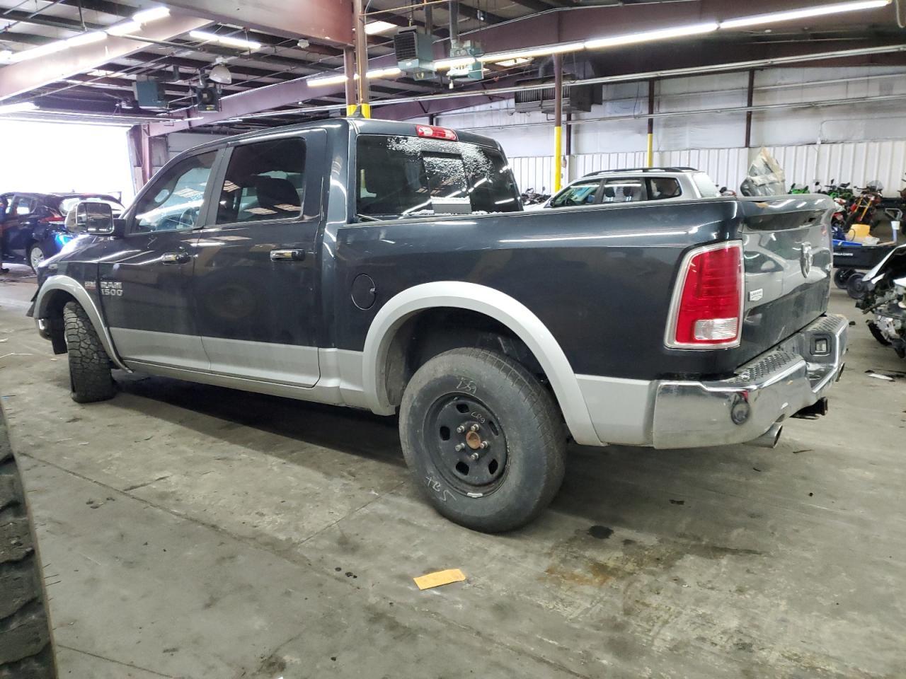 2014 RAM 1500 LARAM - Фото 2