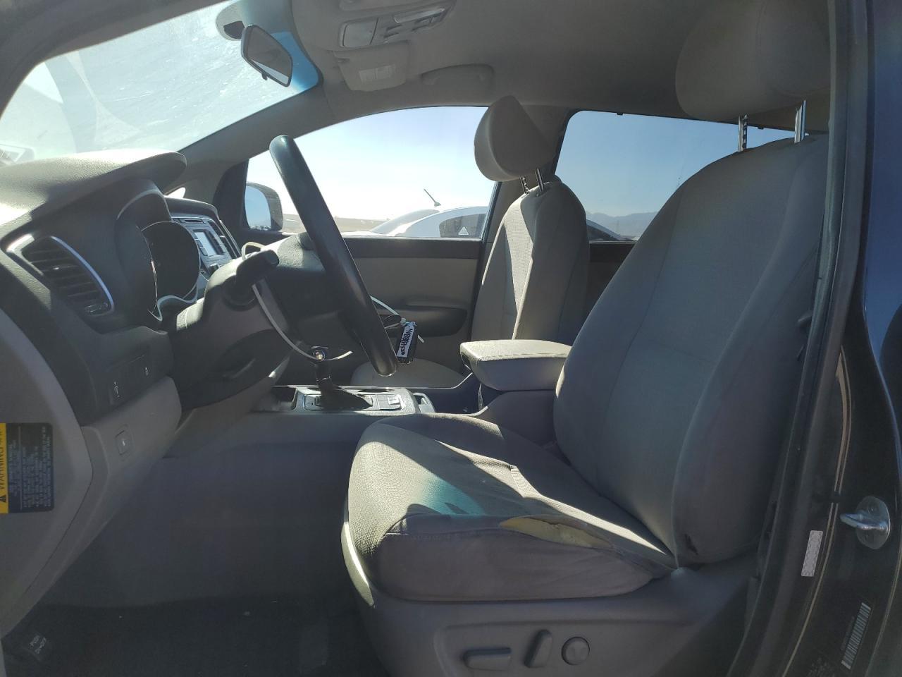 2016 KIA SEDONA LX - Фото 7