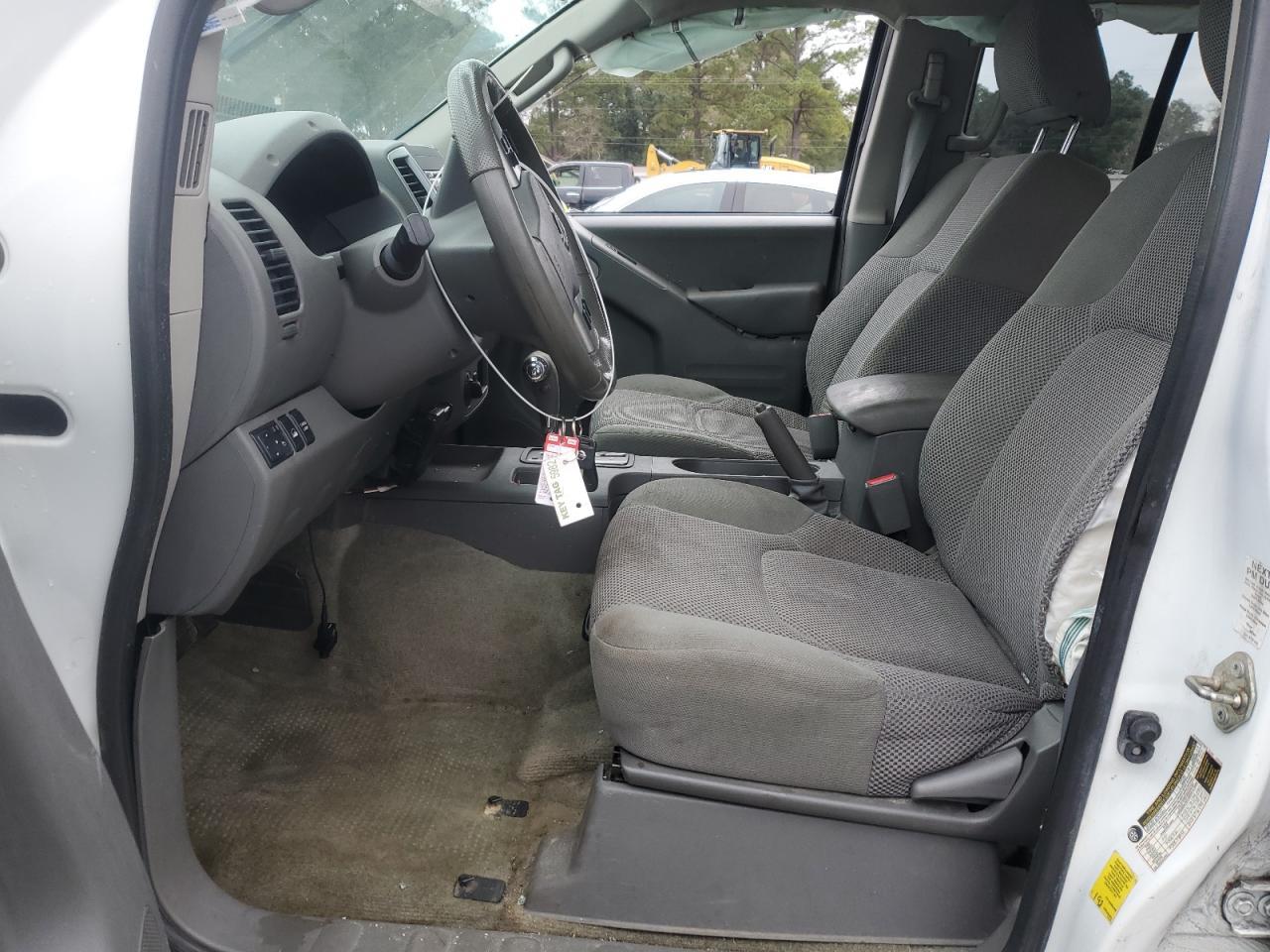 2016 NISSAN FRONTIER S - Фото 7
