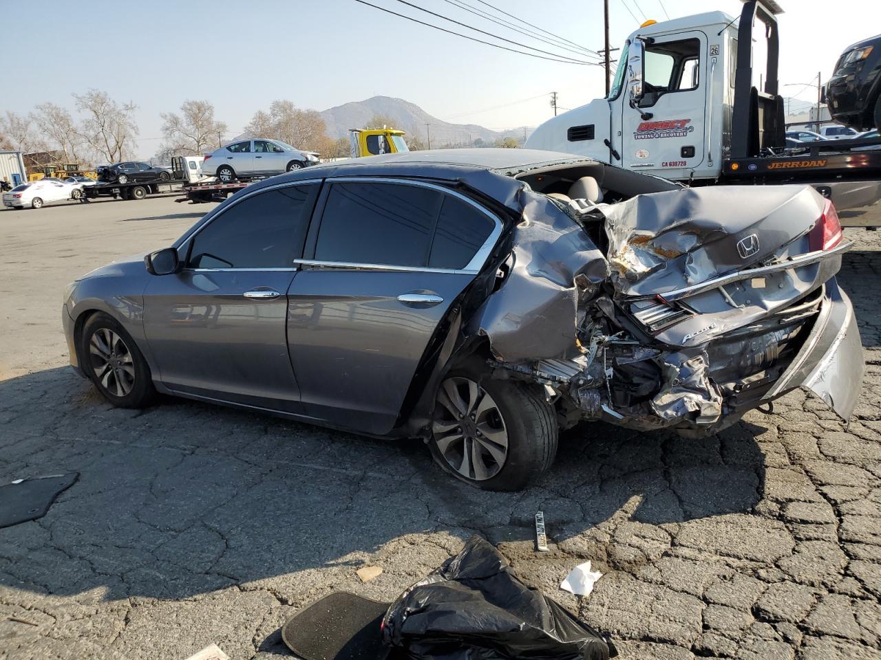 2014 HONDA ACCORD LX - Фото 2