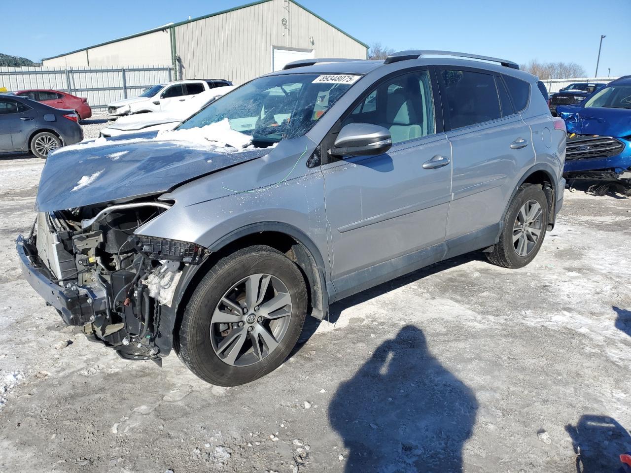 2016 TOYOTA RAV4 XLE