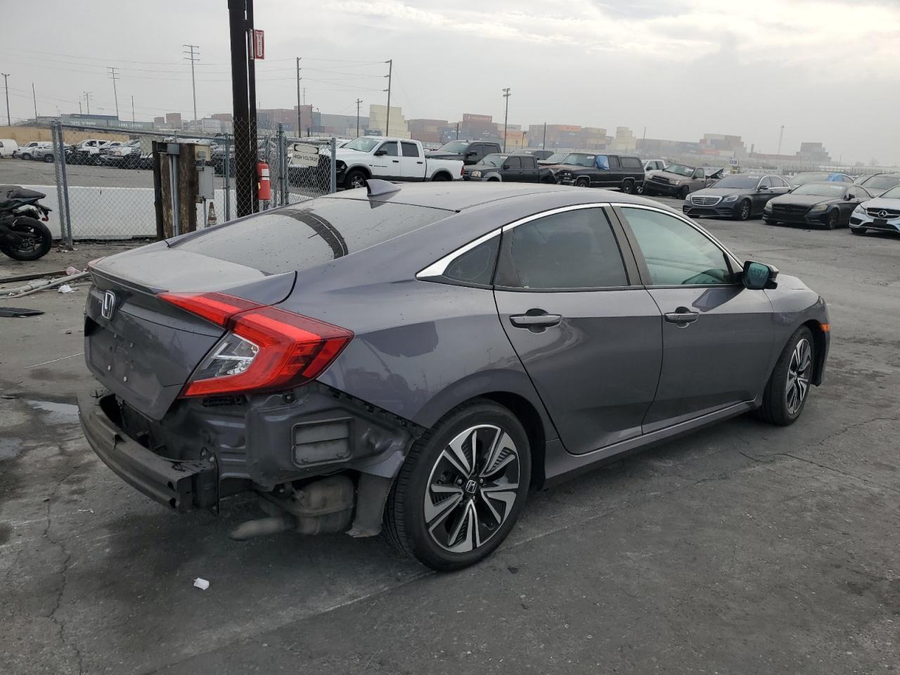 2017 HONDA CIVIC EXL - Image 3
