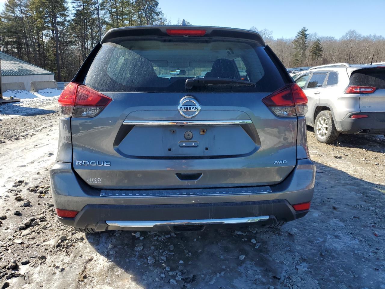 2017 NISSAN ROGUE SV - Фото 6