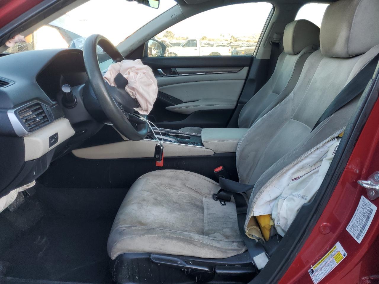 2018 HONDA ACCORD LX - Image 7